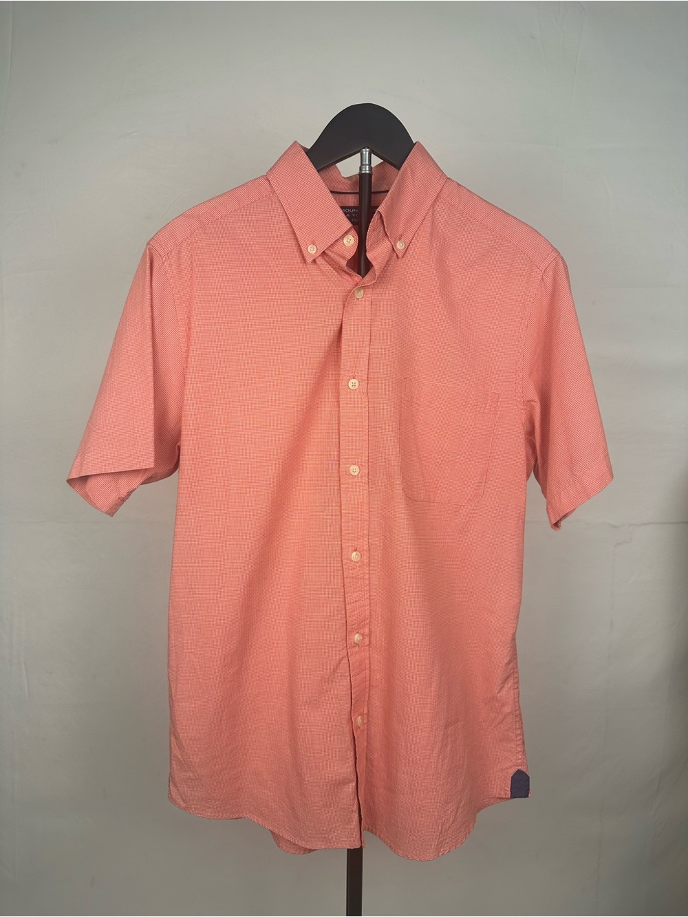 Roundtree & Yorke Casual Pink Button-Down Shirt